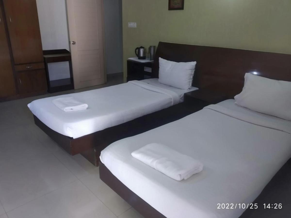 The Green Path Eco Hotel بنغالور المظهر الخارجي الصورة